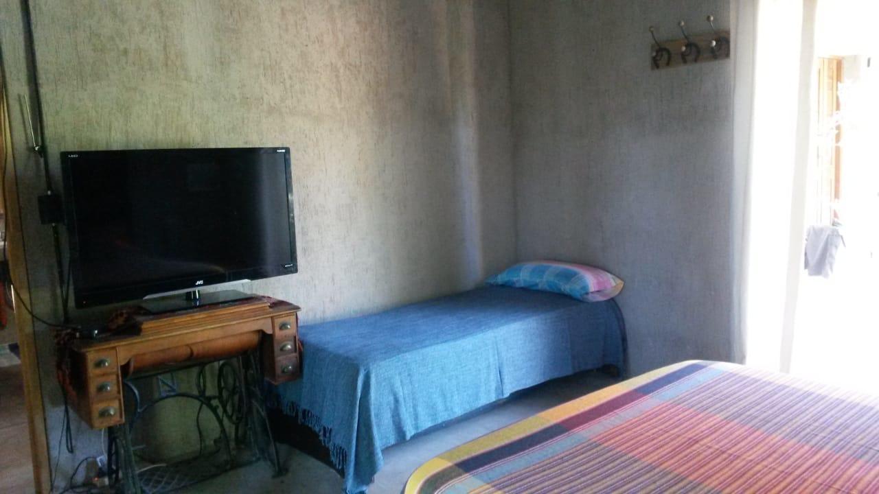 Casa Los Cerezos En Chacras De Coria Esterno foto