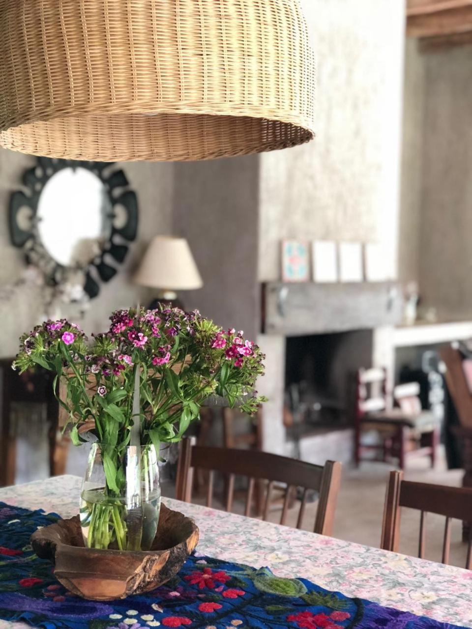 Casa Los Cerezos En Chacras De Coria Esterno foto